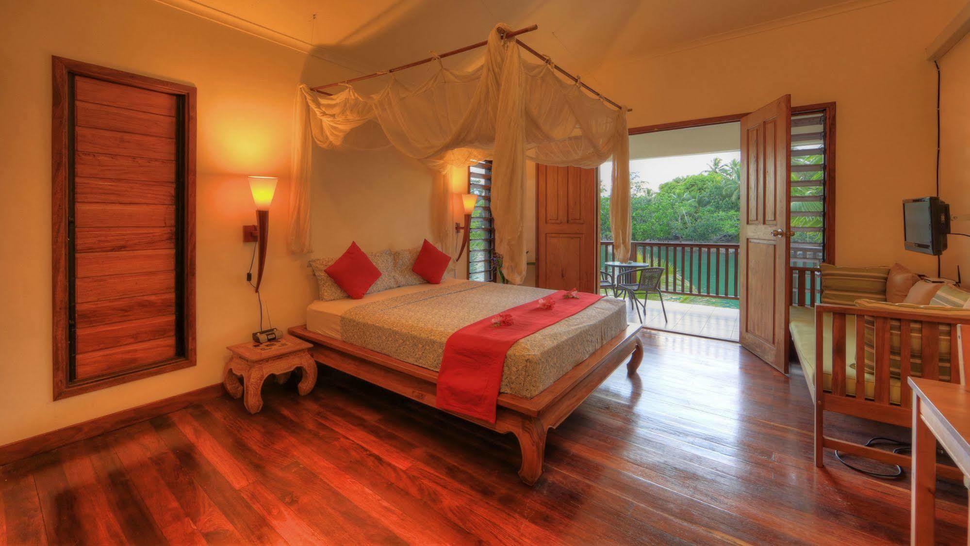 Tropicana Lagoon Apartments Port Vila Exteriör bild